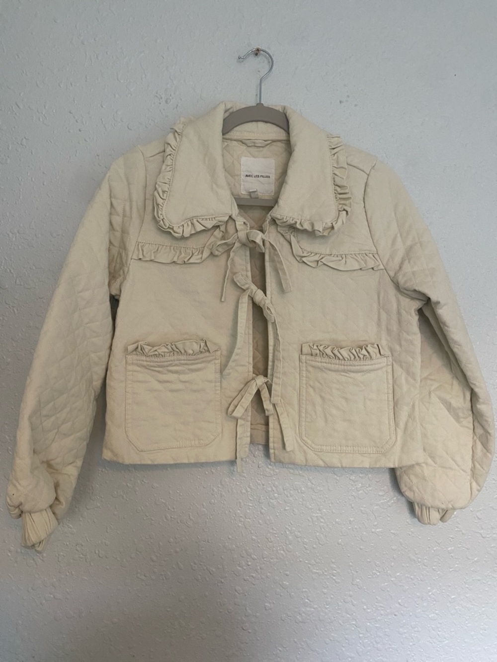 Avec Les Filles Cream Quilted Ruffle Tie-Front Jacket